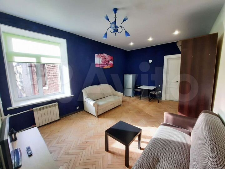 Комната 24 м² в 4-к., 5/5 эт.