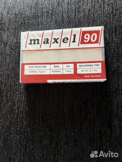 Аудиокассета maxel 90