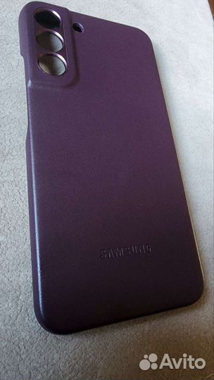 Мобильный телефон