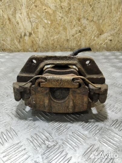 Суппорт передний правый Bmw 5 e34 1988-1995