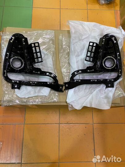 Оправа птф KIA RIO 17-20 LH/RH под днев.ход.огни