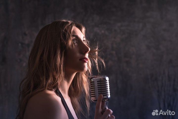 Педагог по гитаре, домре, укулеле, вокалу и сольф