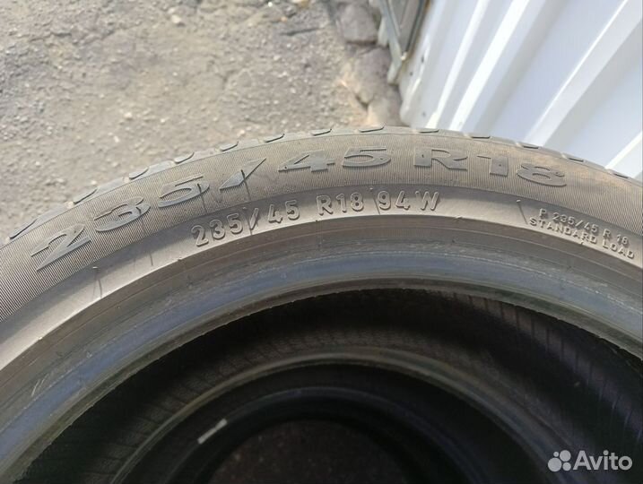 Pirelli Cinturato P7 235/45 R18 94W