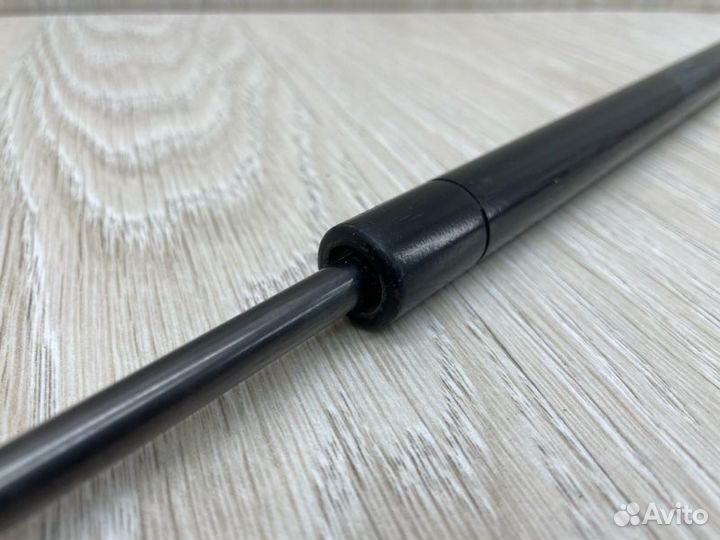 Амортизатор капота Mercedes-Benz Actros