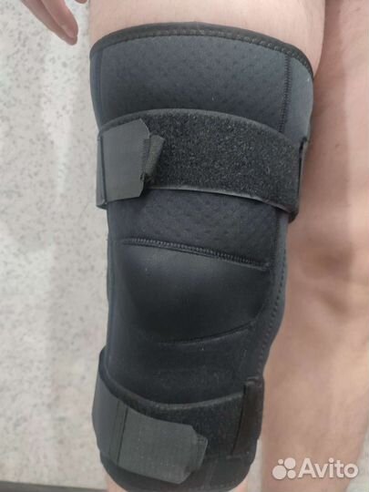 Бандаж на коленный сустав