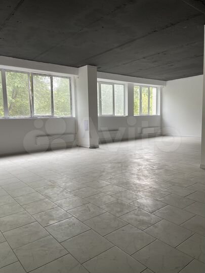 Здание, 200 м²