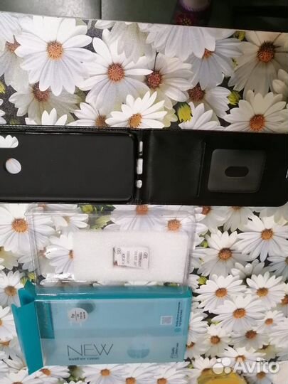 Чехол на телефон