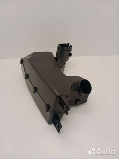 Резонатор воздушного фильтра Лада Веста