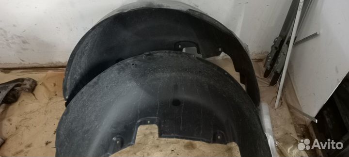 Подкрылки Каен Таурег Q7 2002-2010