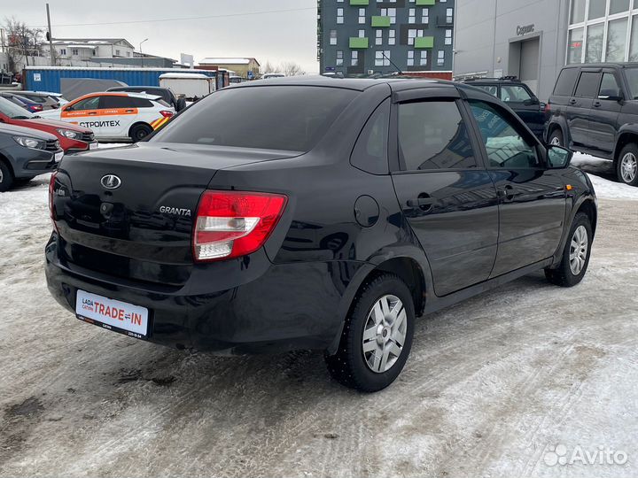 LADA Granta 1.6 МТ, 2017, 111 000 км