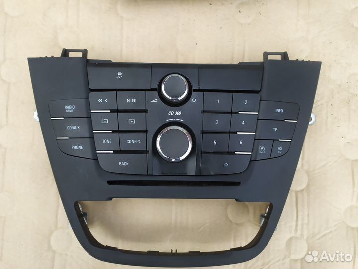 Штатная магнитола Опель Инсигния