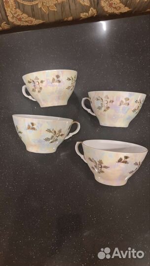 Чайник, чашки из сервиза Мадонна Германия