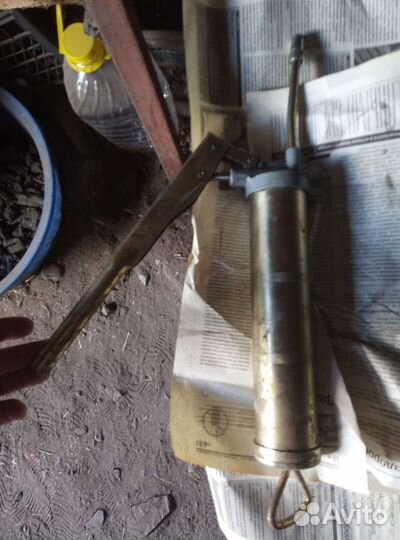 Шприц для смазки staver