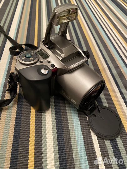 Пленочный фотоаппарат Olympus is-300