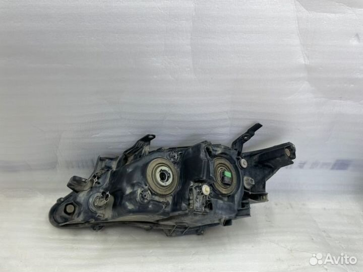 Фара галоген передняя правая Тoyota Camry V50