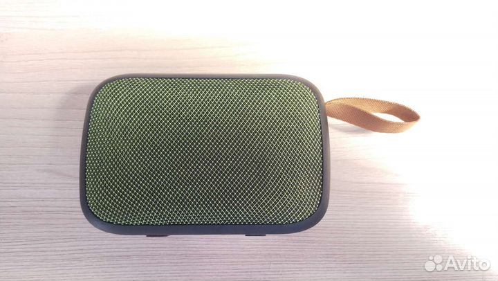 Блютуз колонка bron