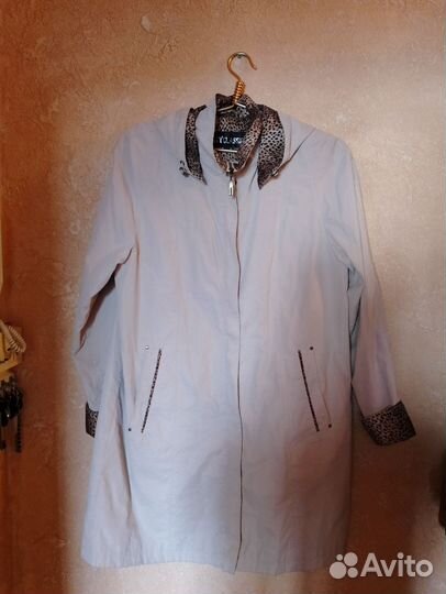 Плащ женский