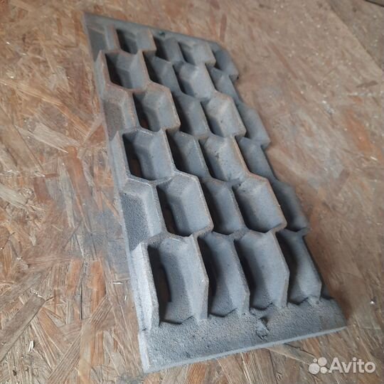 Колосники чугунные