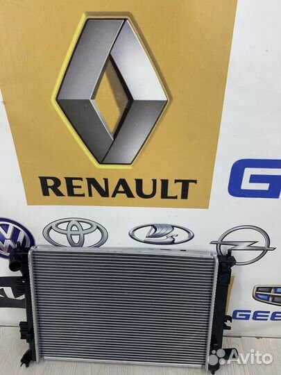 Радиатор охлаждения двигателя основной Kia ceed 2