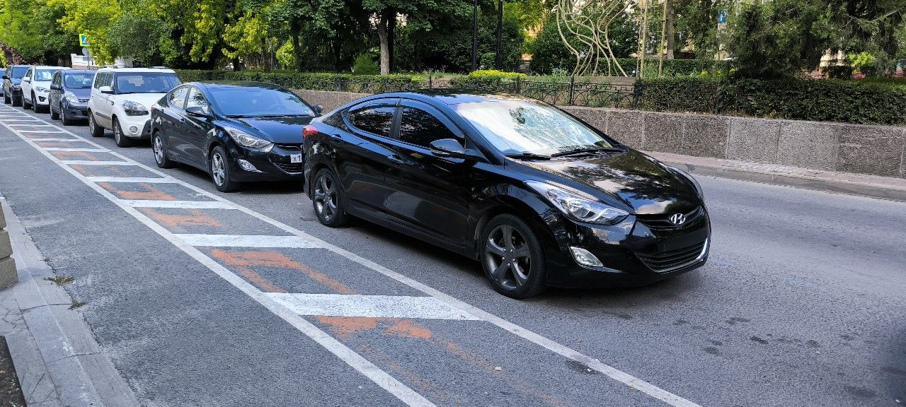 Hyundai Avante: фото из отзыва