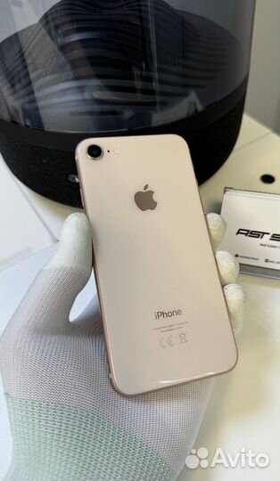 iPhone 8, 64 ГБ