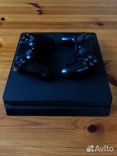 Sony PS4 slim 1tb + игры