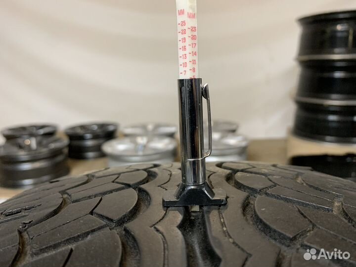 Yokohama Parada Spec-X 245/50 R20 102V