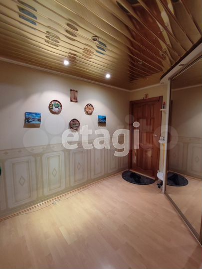 3-к. квартира, 100 м², 4/9 эт.