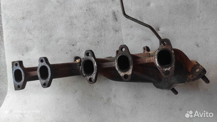 Выпускной коллектор Audi 100 c4 2.3