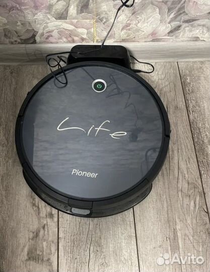 Робот пылесос pioneer