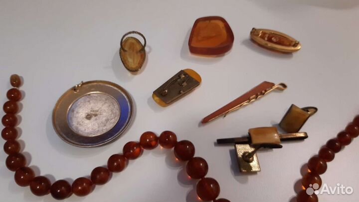 Предметы СССР, плавленый и искусств. янтарь и др