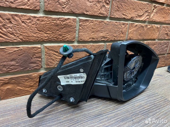 Б/У Б/У Зеркало правое электрическое Skoda Karoq