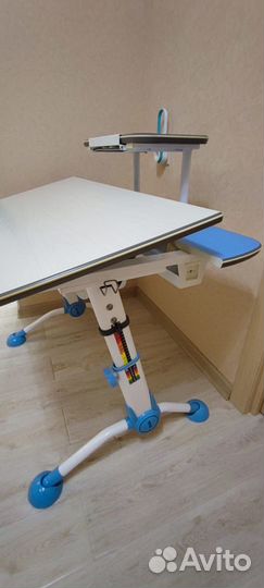 Письменный стол -парта