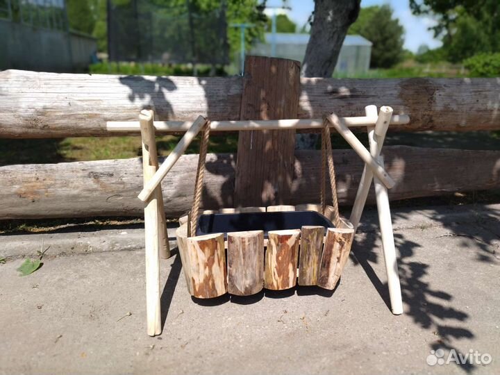 Декоративное кашпо 