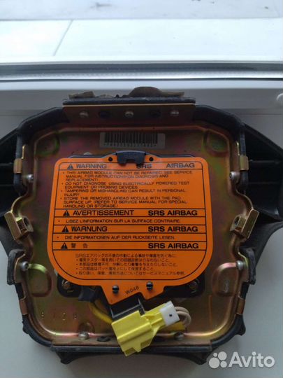 Руль Nissan c подушкой безопасн. и рулевым валом