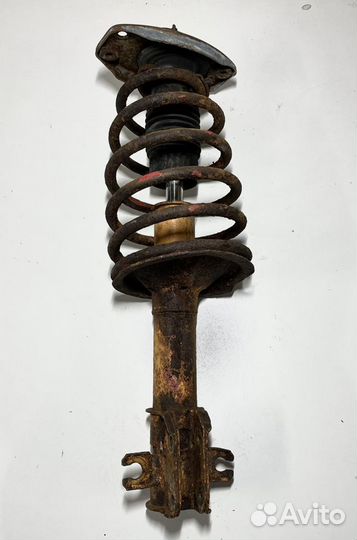 Стойка передняя Fiat Punto 176