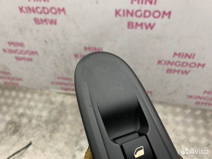 Кнопка стеклоподъёмника передняя правая Peugeot