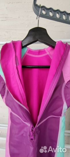 Гидрокостюм для девочки р.128-134 на 8 лет