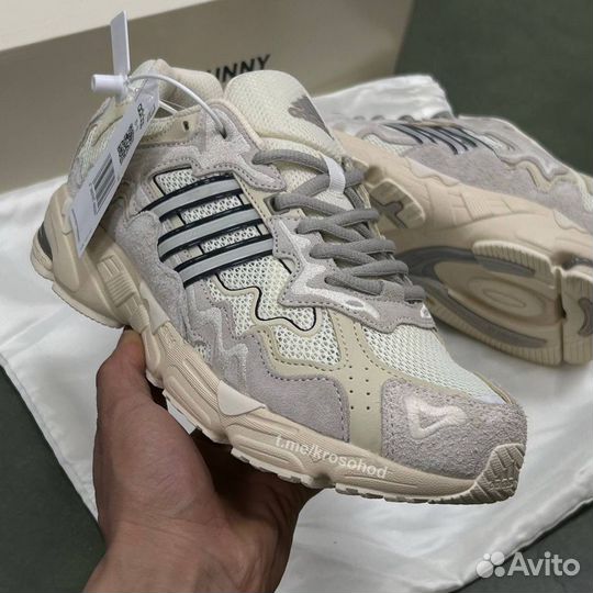 Кроссовки Adidas Bad bunny