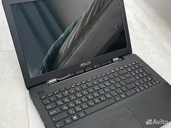 Ноутбук asus