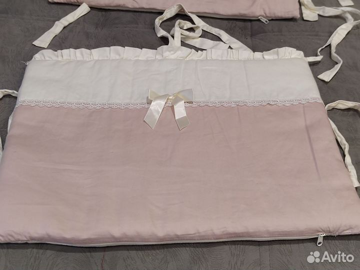 Продам бортики в кроватку