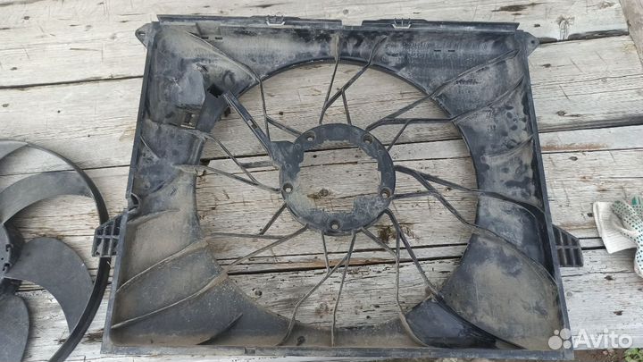 Вентилятор радиатора Mercedes ML W164