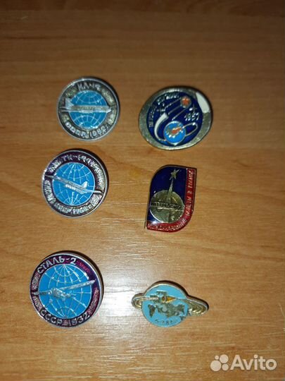 Значки космические