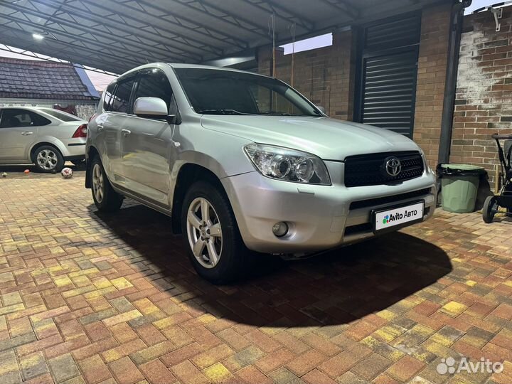 Toyota RAV4 2.0 AT, 2007, 343 000 км