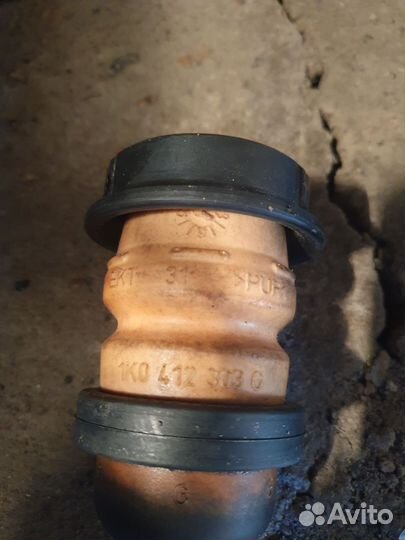 Отбойник амортизатора передний vag