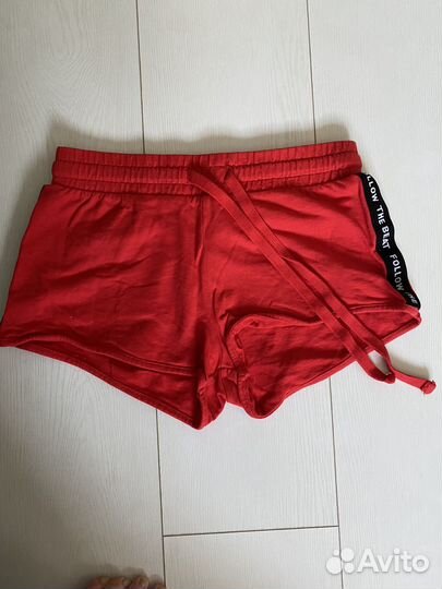 Шорты женские
