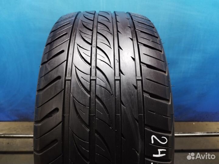 Toledo TL1000 245/35 R19 93W