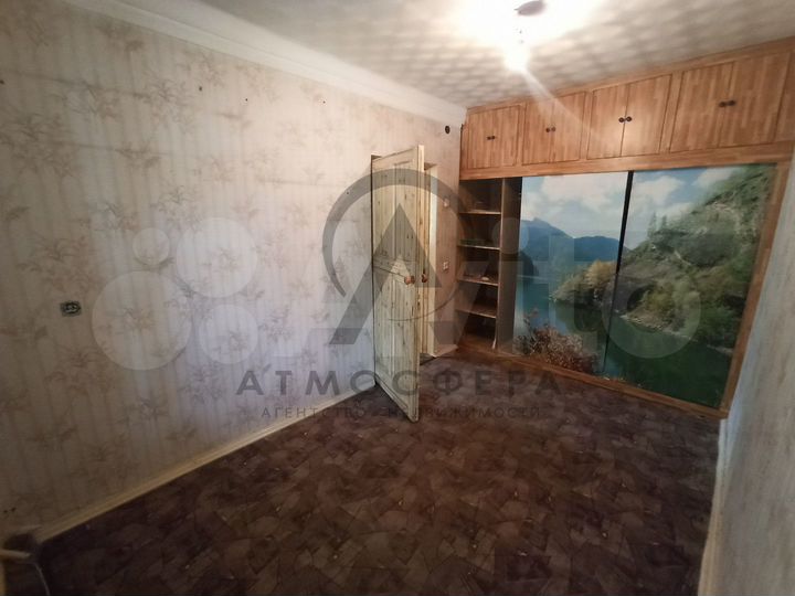 2-к. квартира, 43 м², 2/2 эт.