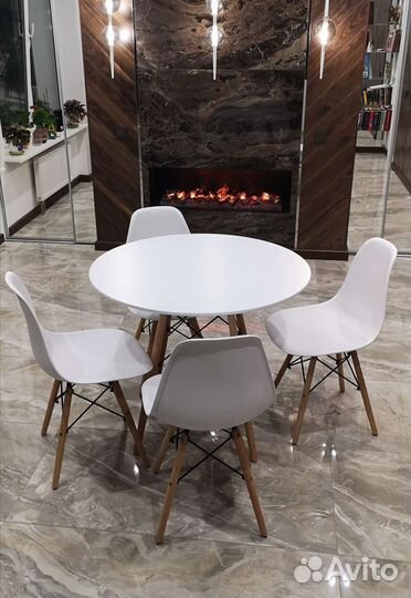 Комплект, обеденная группы: стол, eames стул