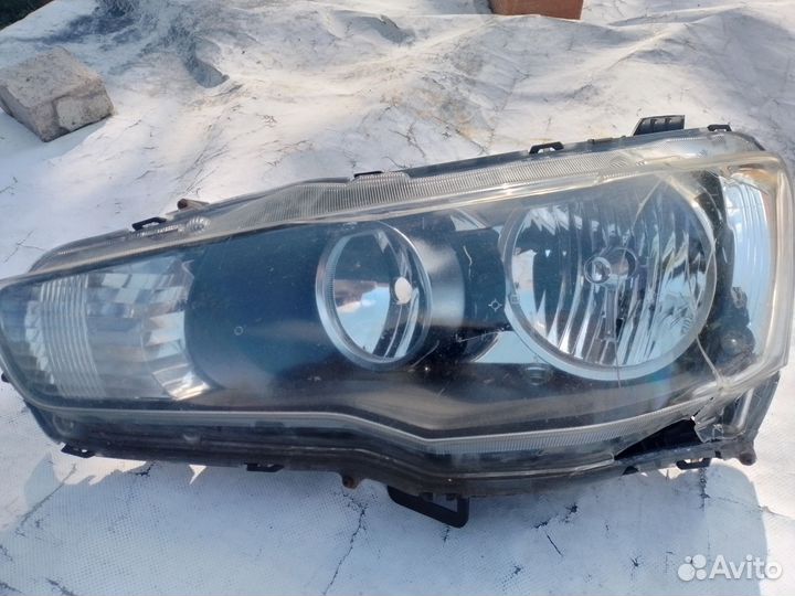Фары на ланцер 10